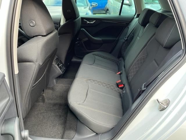 Skoda Kamiq 1.0 TSI DSG Ambition+CLIMATRONIC+KAMERA+LM-4