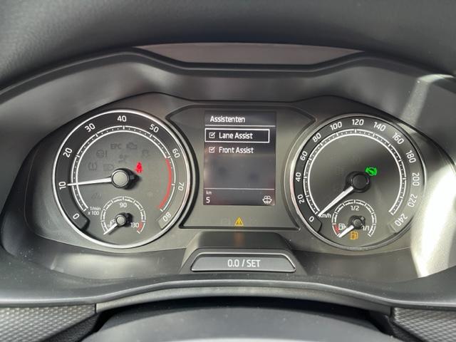 Skoda Kamiq 1.0 TSI DSG Ambition+CLIMATRONIC+KAMERA+LM-7