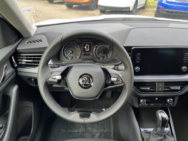 Skoda Kamiq 1.0 TSI DSG Ambition+CLIMATRONIC+KAMERA+LM-16