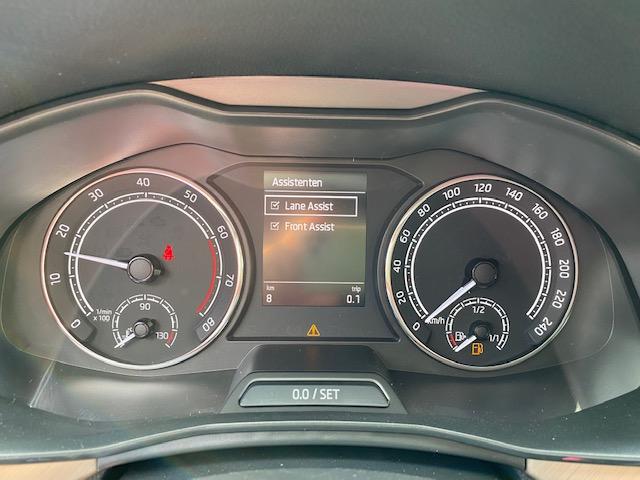 Skoda Kamiq 1.0 TSI Style+LED+2xPDC+KAMERA+LM17schwarz-7