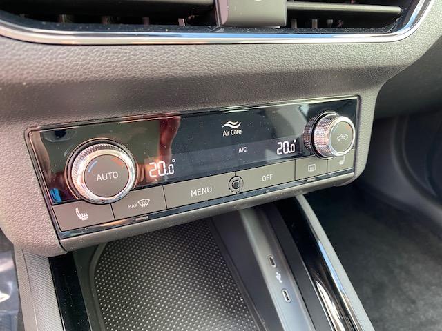 Skoda Kamiq 1.0 TSI Style+LED+2xPDC+KAMERA+LM17schwarz-8