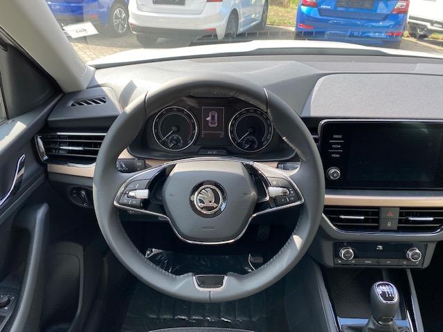 Skoda Kamiq 1.0 TSI Style+LED+2xPDC+KAMERA+LM17schwarz-15