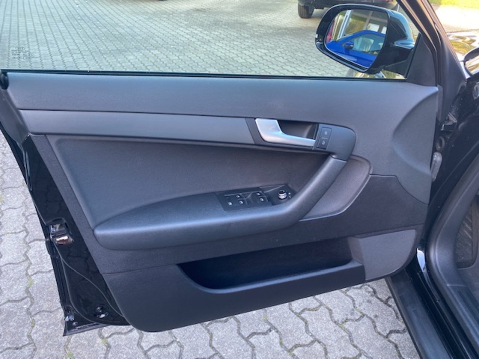 Audi A3 Sportback 1.4 TSI Attraction+Bi-XENON+2.HAND+-1