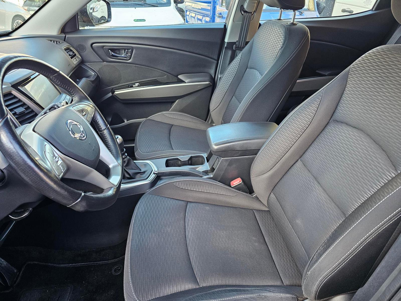 Ssangyong Tivoli 1.6+KLIMA+ALU+1.HAND-14