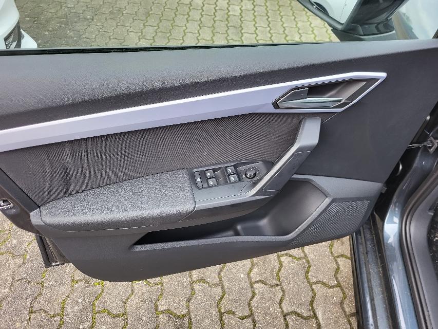 Seat Ibiza FR 1.5 TSI DSG+CARBON+LED+NAVI+ALLWETTER+-2