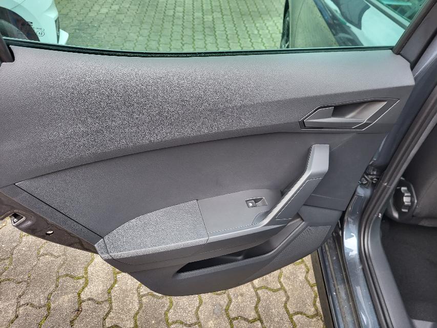 Seat Ibiza FR 1.5 TSI DSG+CARBON+LED+NAVI+ALLWETTER+-5