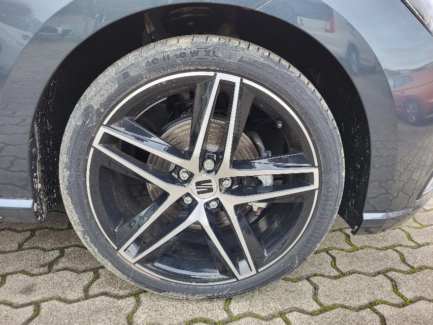 Seat Ibiza FR 1.5 TSI DSG+CARBON+LED+NAVI+ALLWETTER+-25