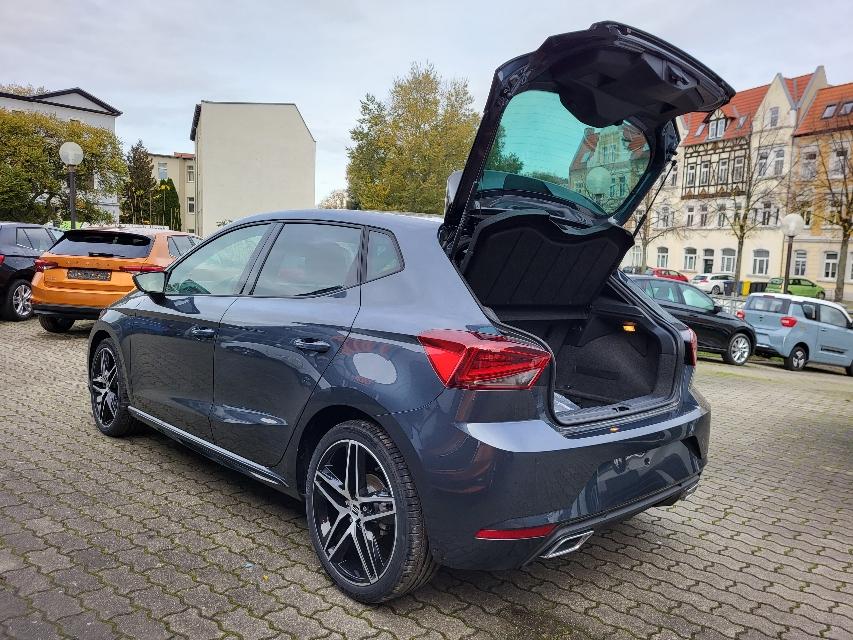 Seat Ibiza FR 1.5 TSI DSG+CARBON+LED+NAVI+ALLWETTER+-28