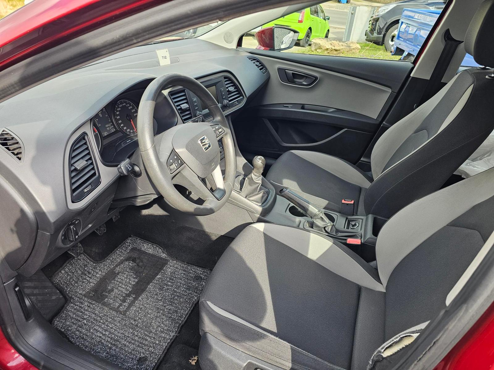 Seat Leon 1.2 TSI REFERENCE+KLIMA+ZV+FUNK+2.HAND-8