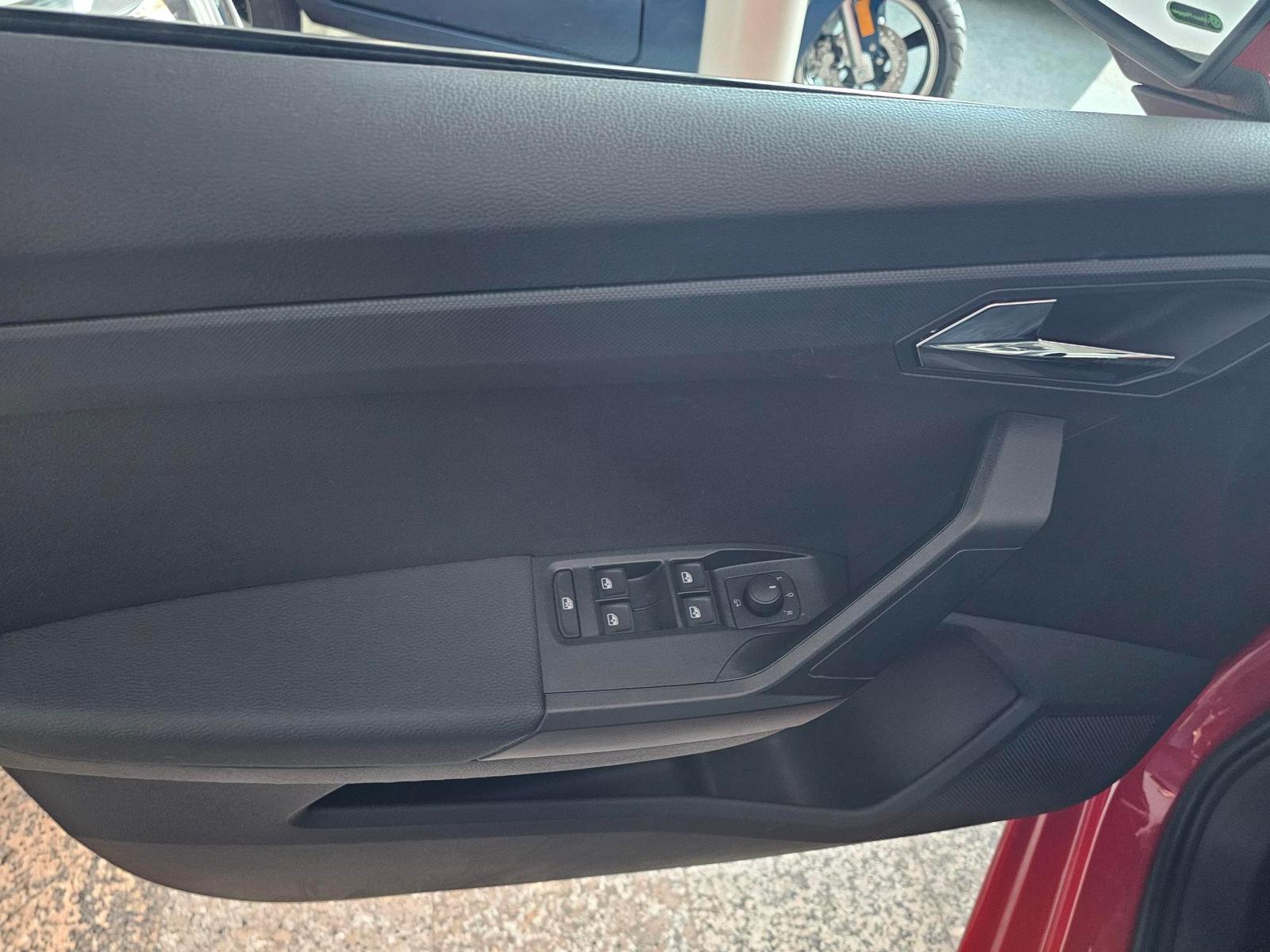 Seat Ibiza 1.0 MPI Style+CLIMATRONIC+ALU+2.HAND-9