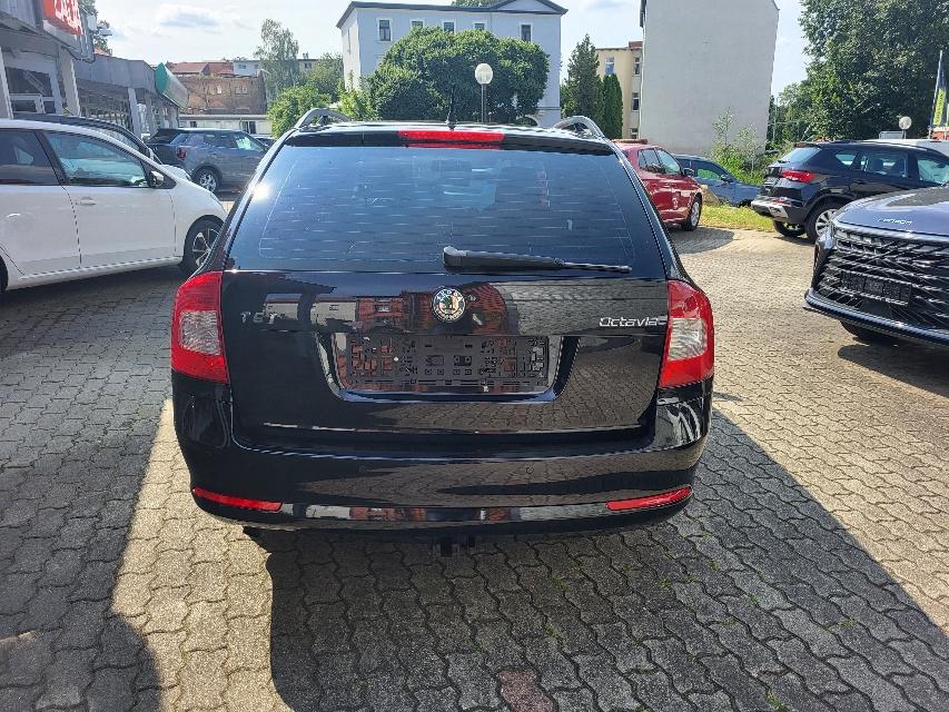 Skoda Octavia Combi 1.2 TSI Ambiente+CLIMATRONIC+AHK+-21