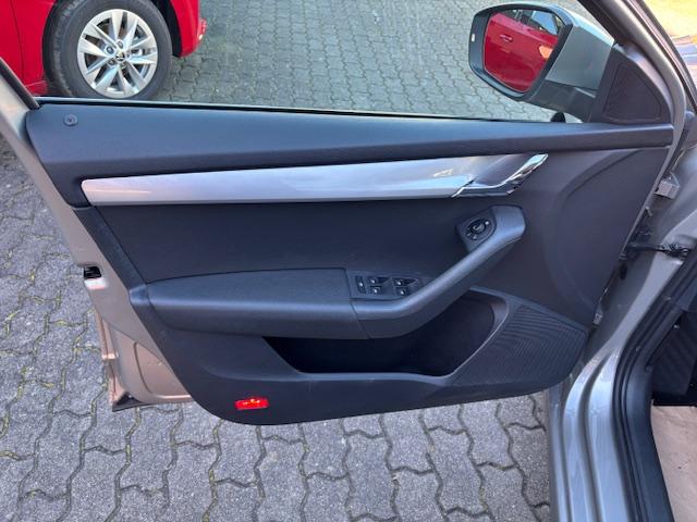 Skoda Octavia III 1.4 TSI Elegance+Bi-Xenon+AHK+1.HAND-2