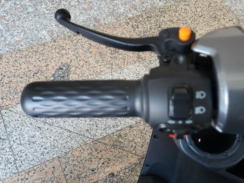 Volta VM4 NEO+3-RAD SENIORENMOBIL+25KM/H+60V 20Ah+-2