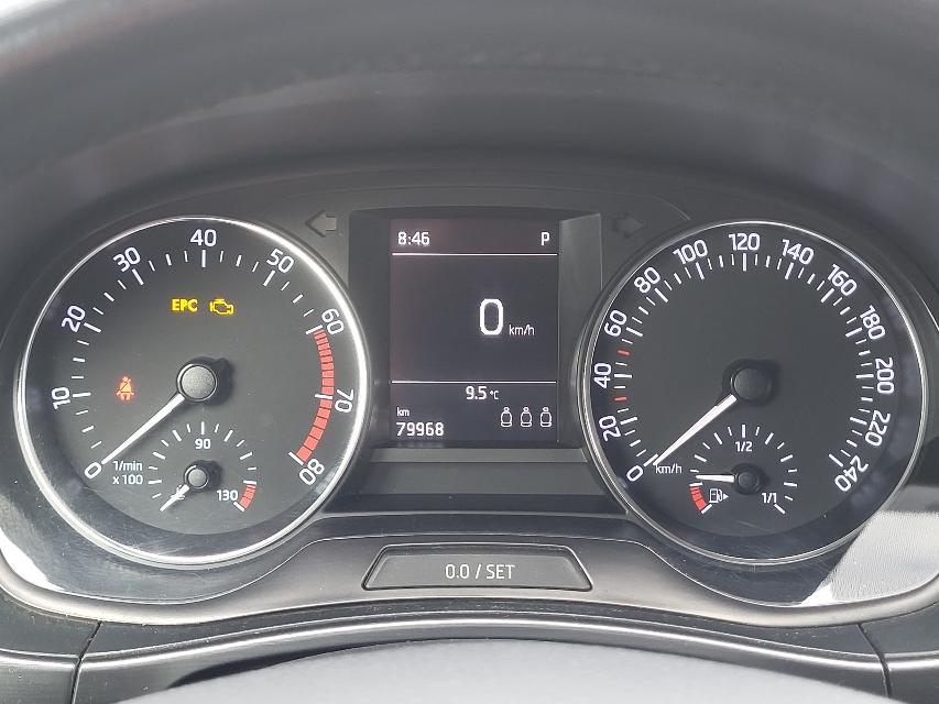 Skoda Fabia 1.0 TSI DSG CLEVER+CLIMATRONIC+ACC+1.HAND-10