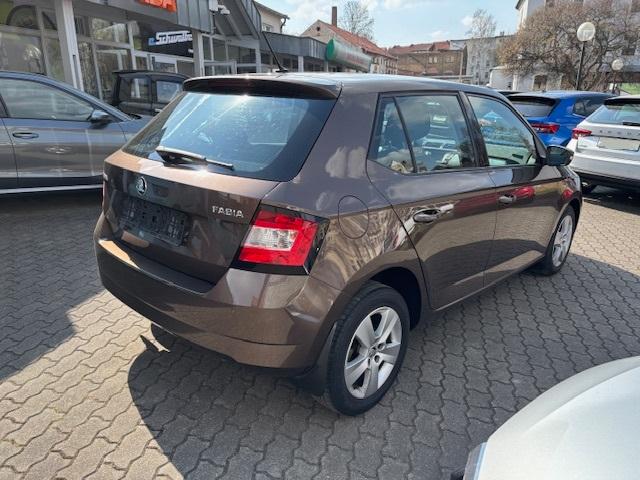 Skoda Fabia 1.0 TSI Ambition+KLIMA+SITZHEIZUNG+1.HAND+-24