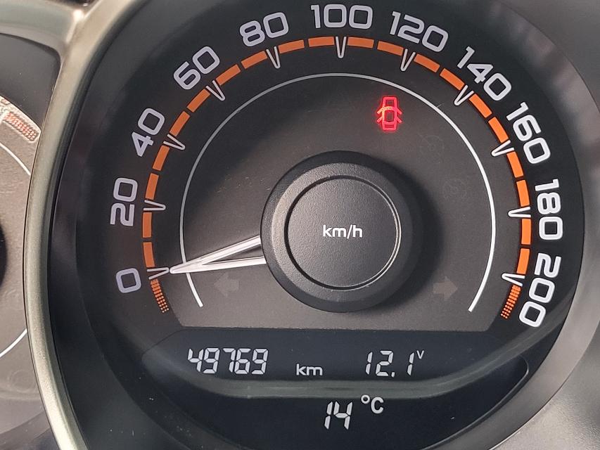 Lada Vesta SW 1.6  LUXUS+KLIMAAUTOMATIK+KAMERA+1.HAND-12