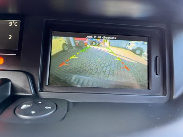 Renault Megane Scenic dCi Bose Automatik+NAV+BiXENON+AHK-13