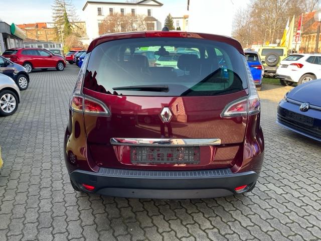 Renault Megane Scenic dCi Bose Automatik+NAV+BiXENON+AHK-24