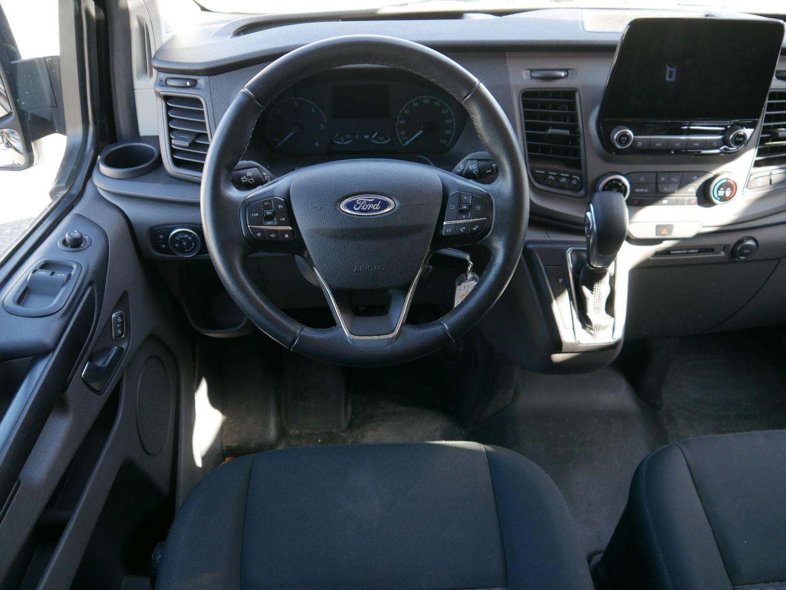 Ford TRANSIT CUSTOM 320 L2H1 2.0 EcoBlue 9-Sitzer * AUTOMATIK * NAVI * PDC * DAB * SHZ * -2