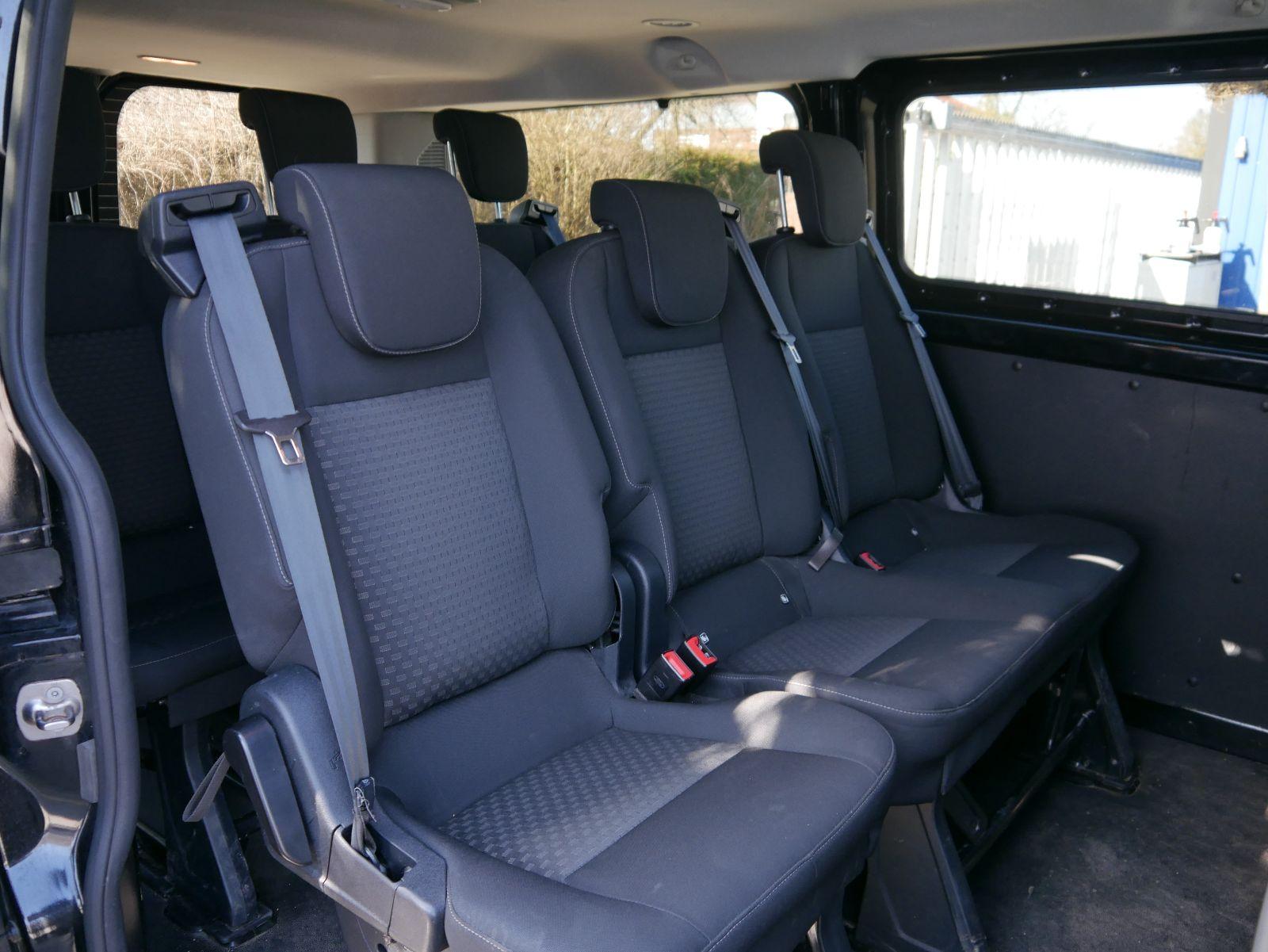 Ford TRANSIT CUSTOM 320 L2H1 2.0 EcoBlue 9-Sitzer * AUTOMATIK * NAVI * PDC * DAB * SHZ * -6