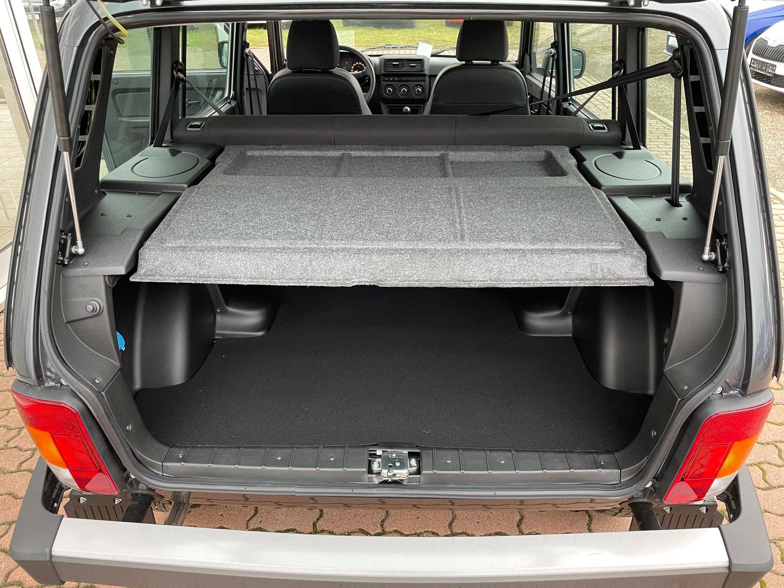 Lada Niva 1.7i 4x4 PUR+5-TÜRER+MODELL2021+SOFORT+-16