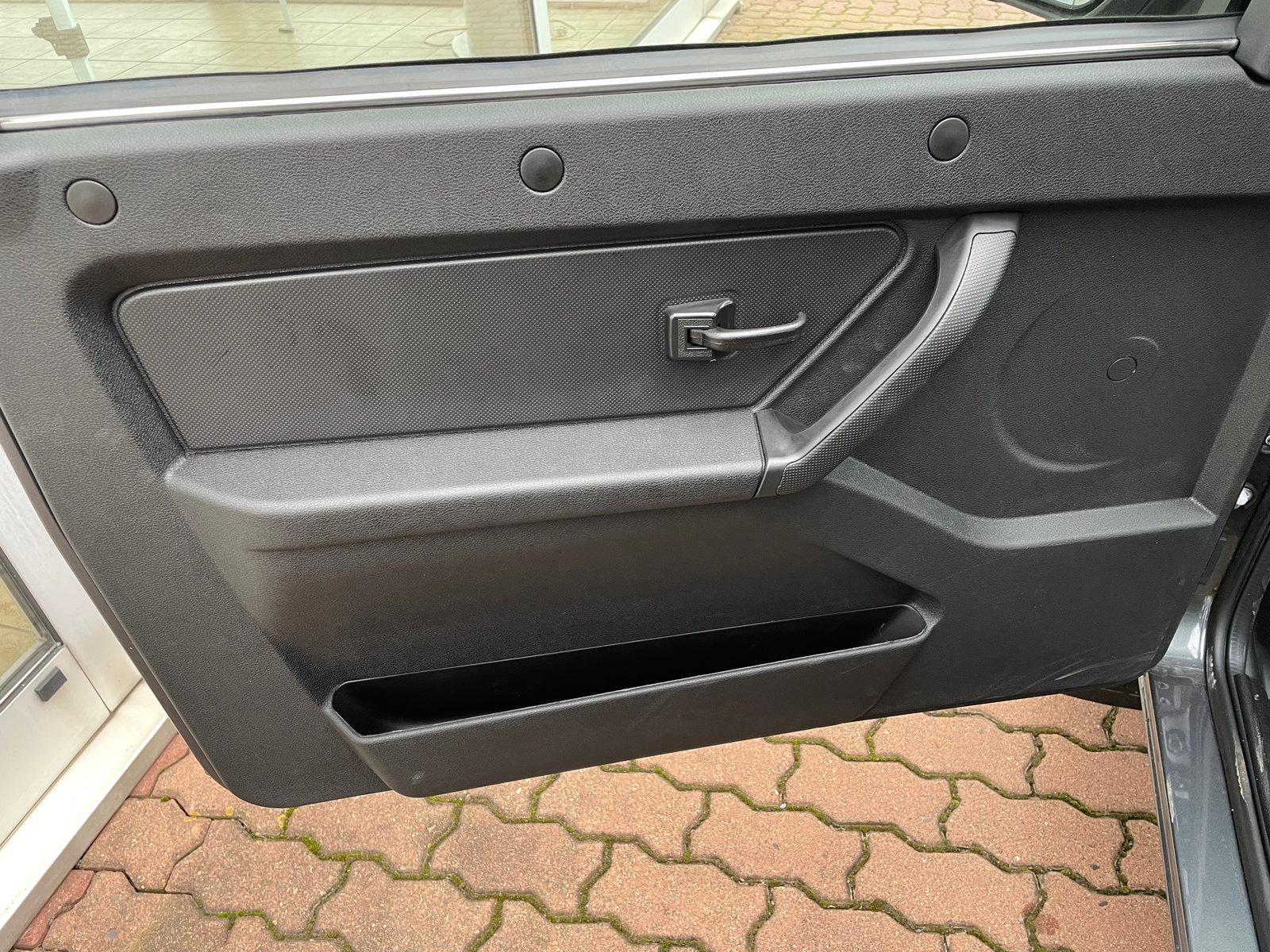 Lada Niva 1.7i 4x4 PUR+5-TÜRER+MODELL2021+SOFORT+-17