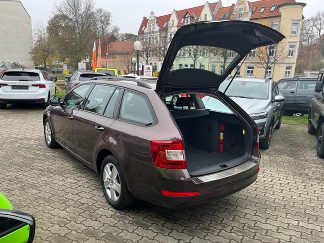 Skoda Octavia Combi 1.6 TDI Ambition+CLIMATRONIC+2xPDC-23