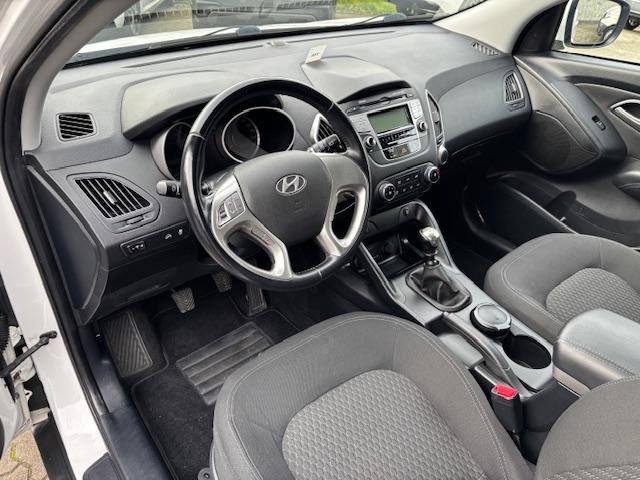Hyundai TUCSON  IX35+ALLWETTER+KLIMA+SITZHEIZUNG+-2