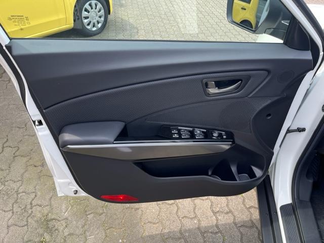 Ssangyong Tivoli GRAND 1.5 T CRYSTAL +COMFORT+5J.GARANTIE+-3