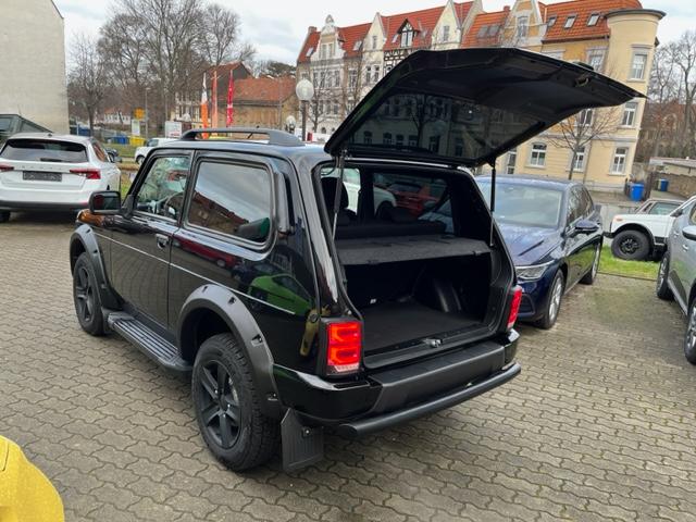 Lada Niva LEGEND 1.7 4x4 BLACK EDITION+LIEBHABERSTÜCK-15