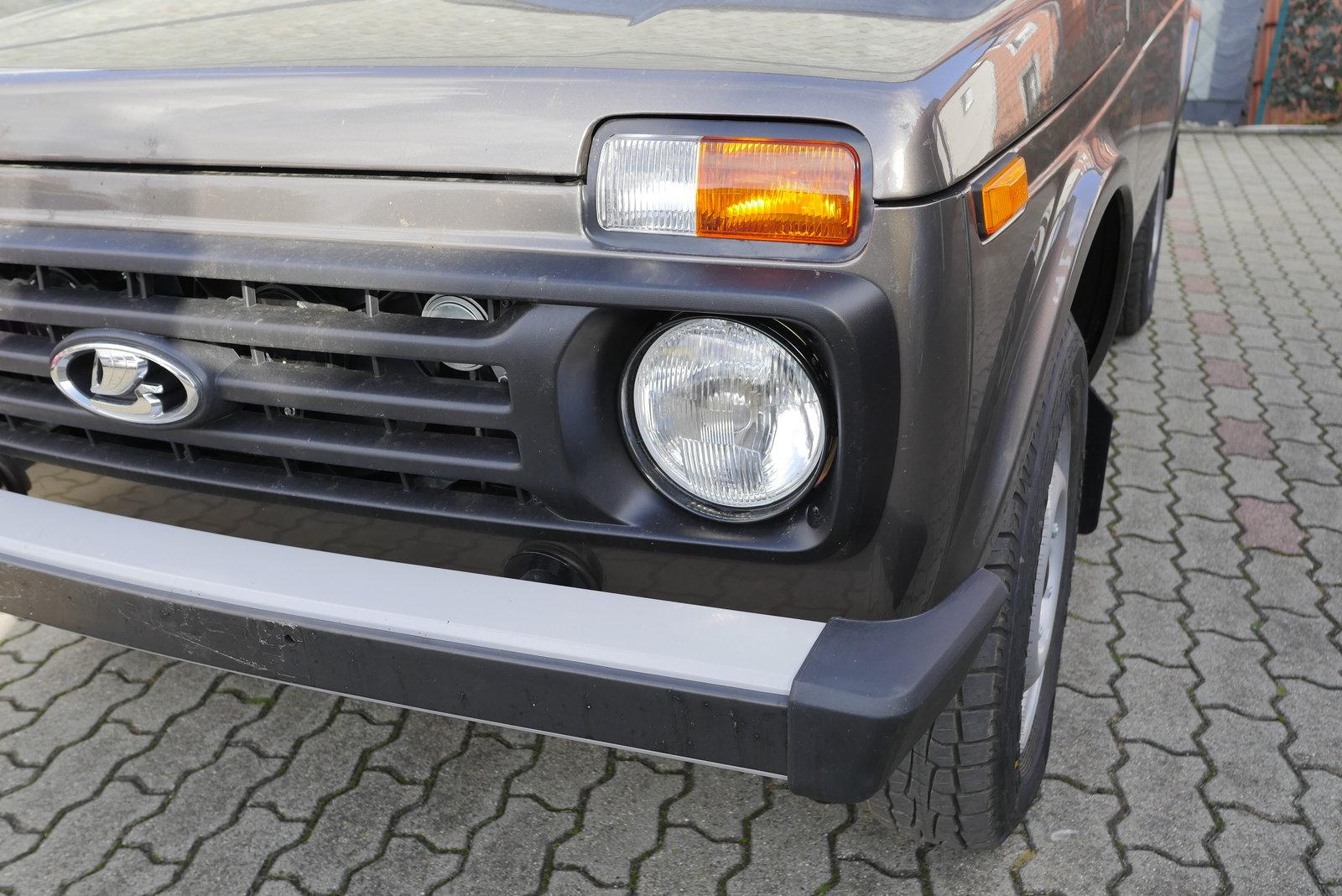 Lada Niva LEGEND 1.7i 4x4 +MODELL2022+SOFORT+ALLRAD+-9