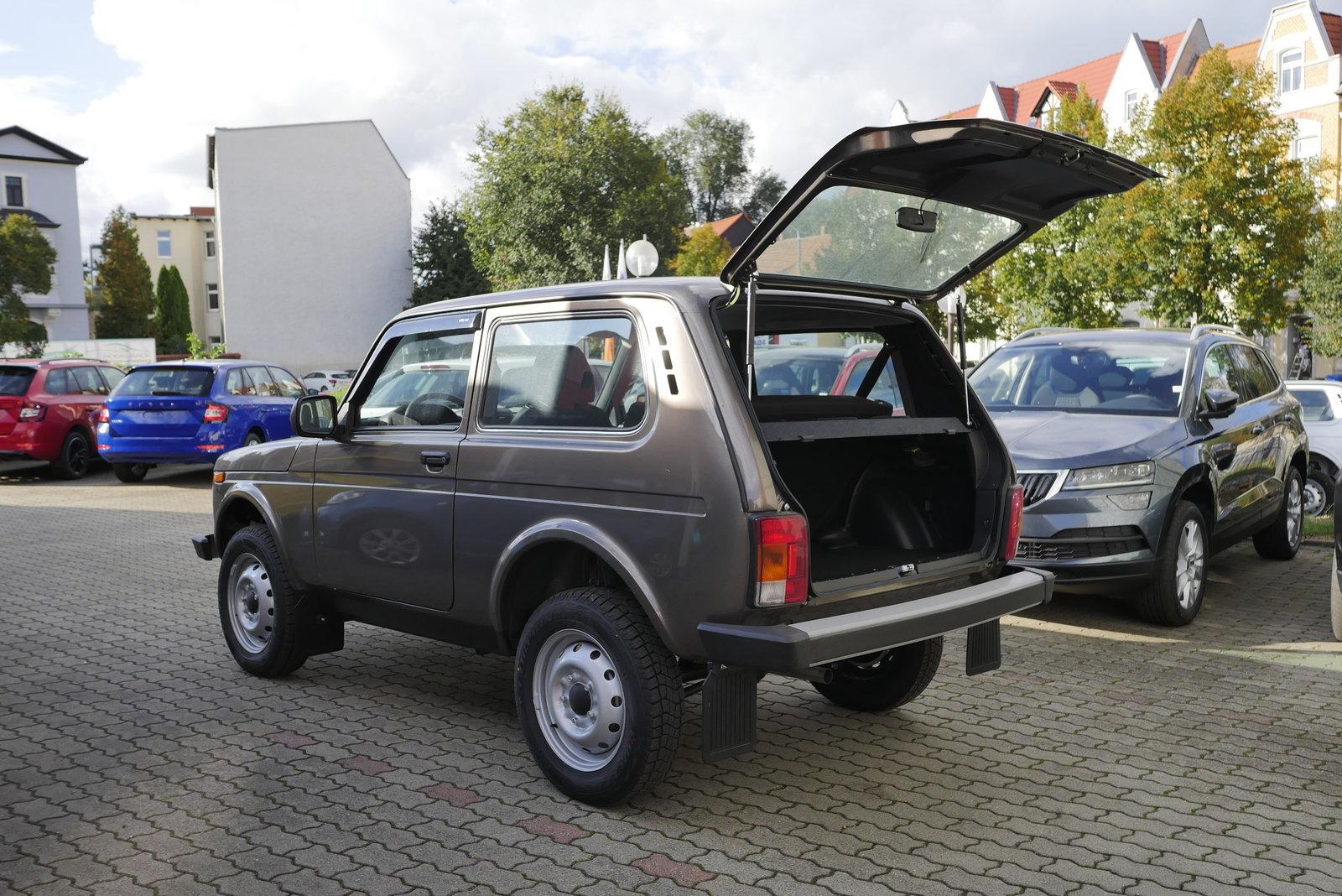 Lada Niva LEGEND 1.7i 4x4 +MODELL2022+SOFORT+ALLRAD+-13
