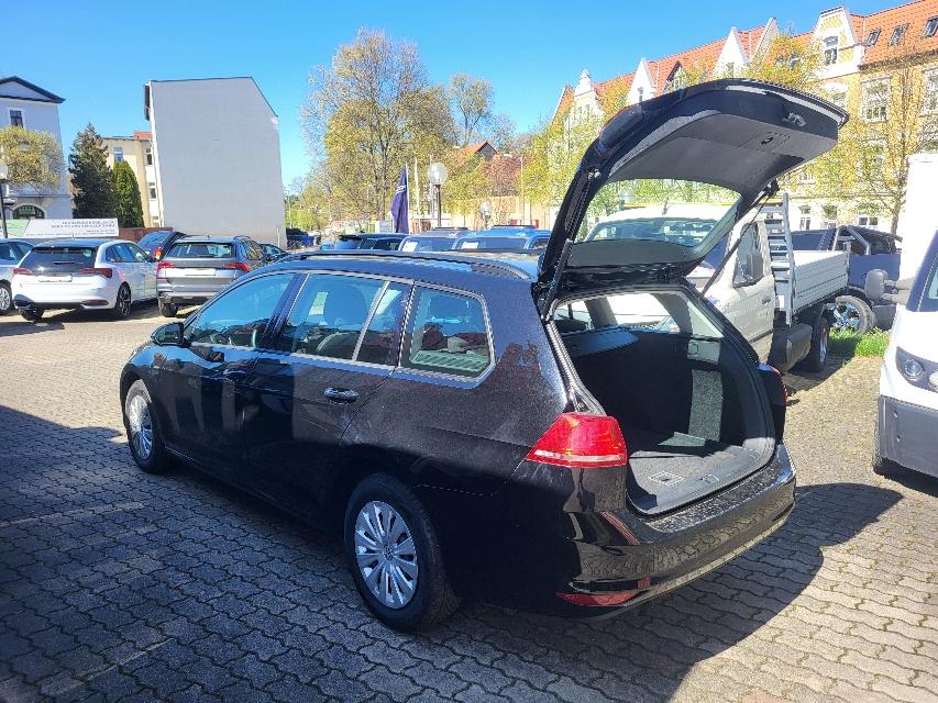 VW Golf Variant 1.2 TSI BMT Trendline+GRA+ALLWETTER-27