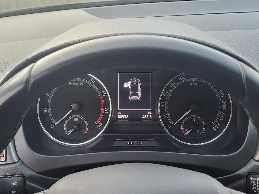 Skoda Rapid SB 1.0 TSI Ambition+KAMERA+AHK+KLIMA+ALU+-7