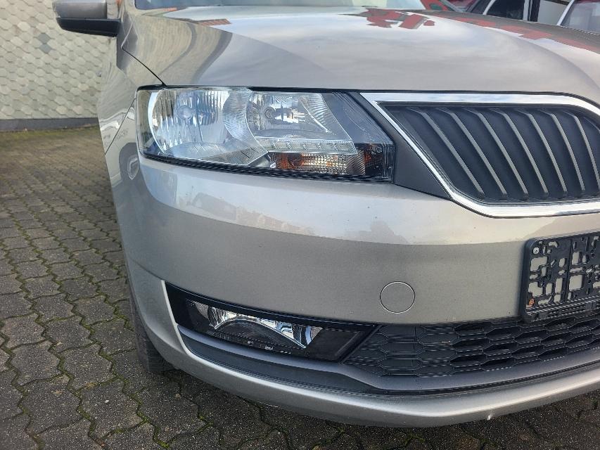 Skoda Rapid SB 1.0 TSI Ambition+KAMERA+AHK+KLIMA+ALU+-24