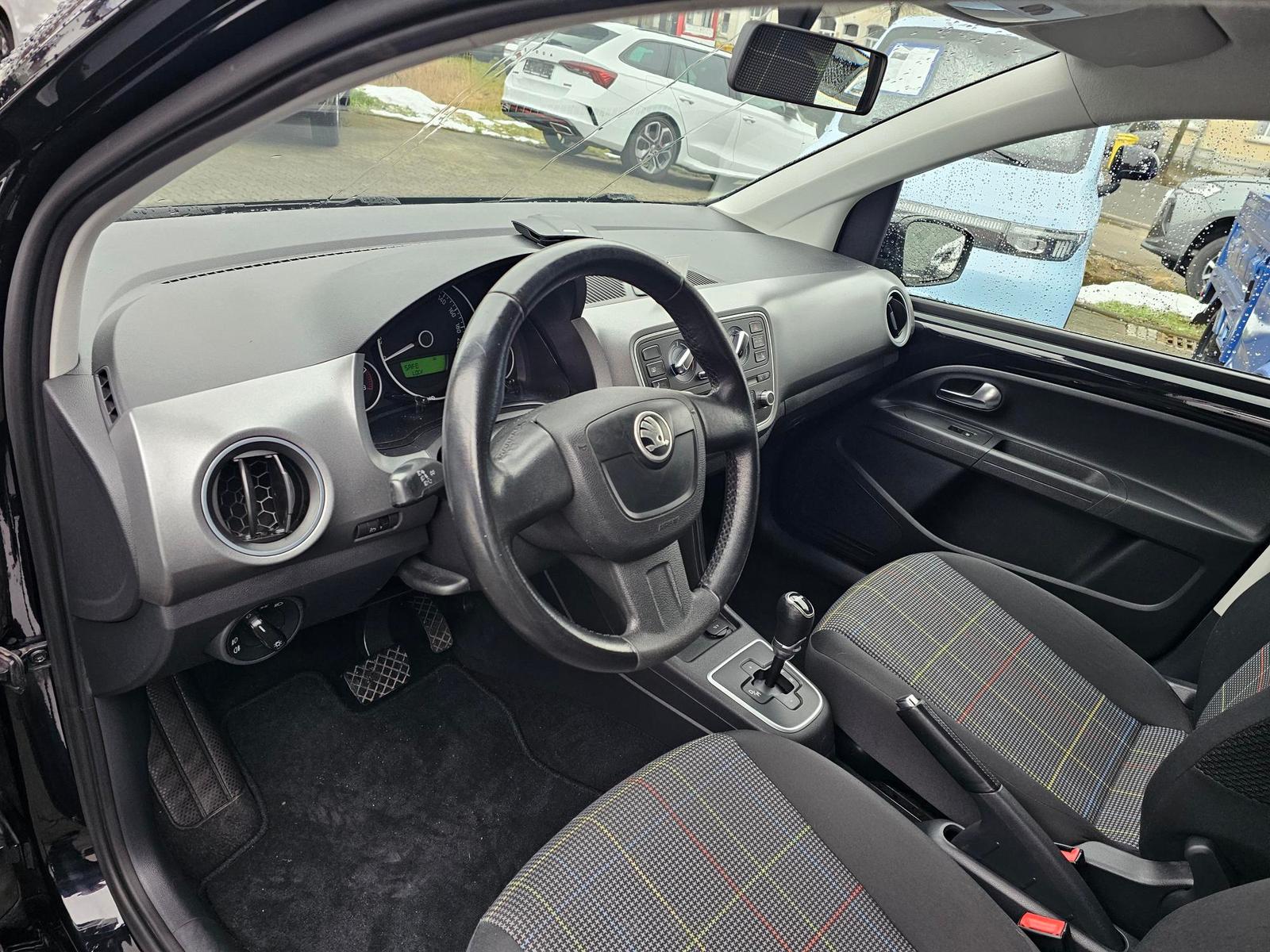 Skoda Citigo 1.0 MPI ASG Elegance+5-TÜREN+KLIMA+1.HAND-10
