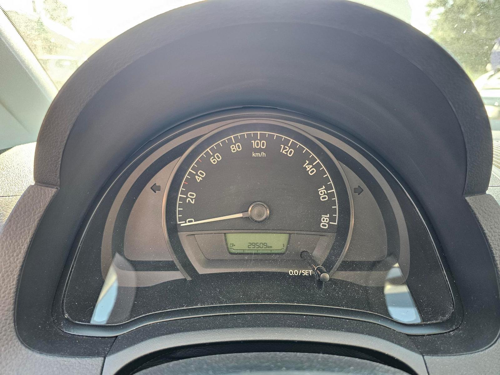 Skoda Citigo 1.0 MPI Cool Edition+KLIMA+ZVFUNK+ALU+WKR-6