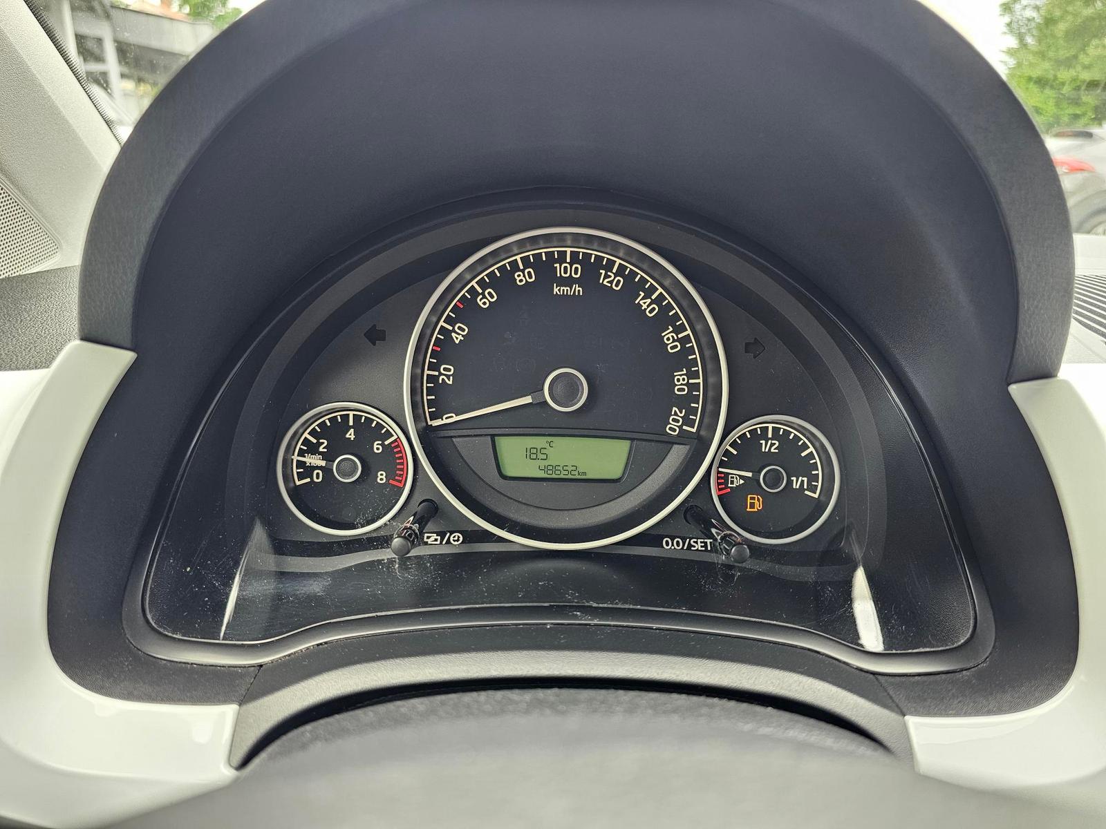 Skoda Citigo 1.0 MPI SOUND+5-TÜREN+ALU'WEIß+NAVI+2HAND-10