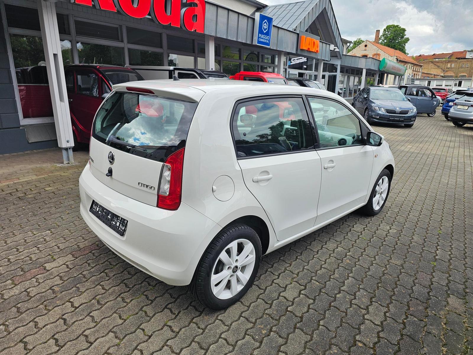 Skoda Citigo 1.0 MPI SOUND+5-TÜREN+ALU'WEIß+NAVI+2HAND-22