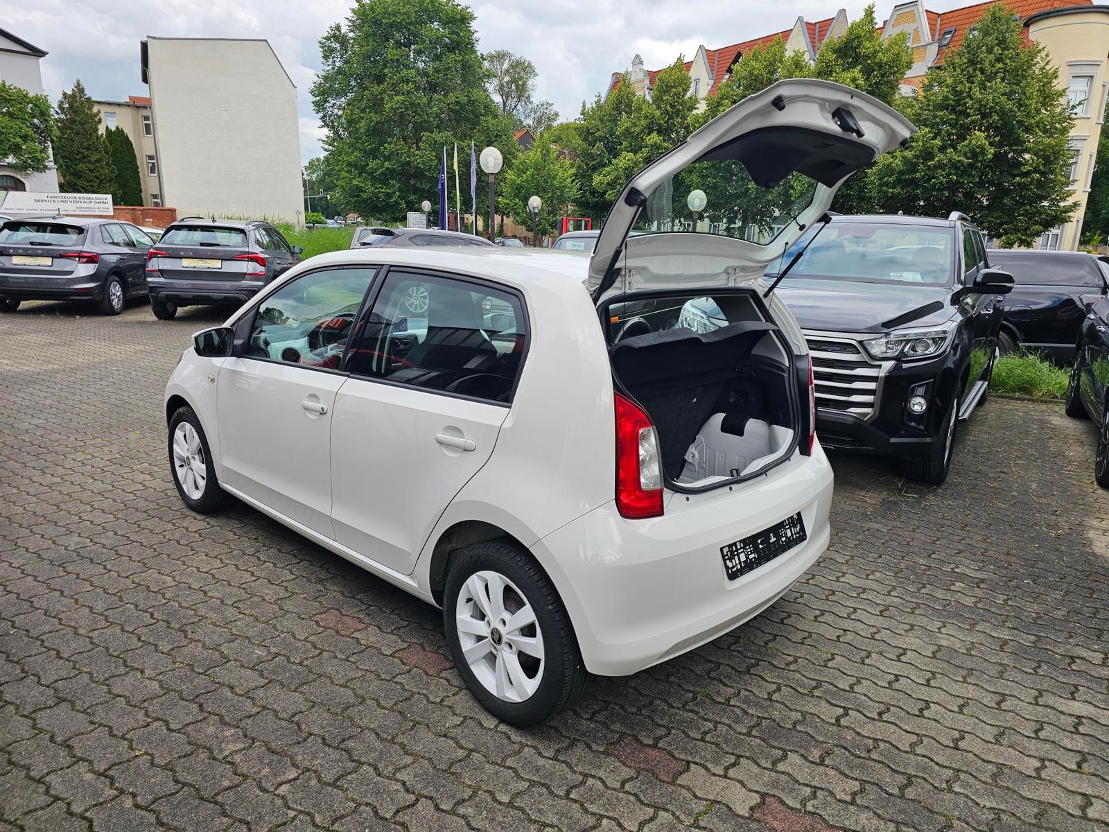 Skoda Citigo 1.0 MPI SOUND+5-TÜREN+ALU'WEIß+NAVI+2HAND-25