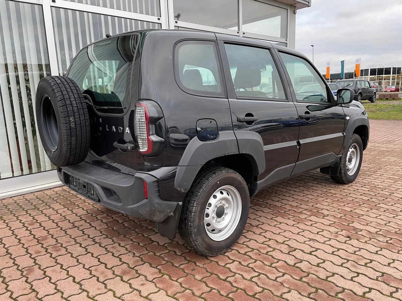 Lada Niva TRAVEL 1.7i 4x4 ALLRAD+ZV+eFENSTER+AIRBAG+-15