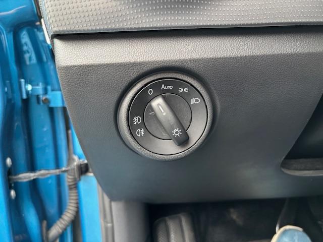 Skoda Citigoe Style+5-TÜREN+FRONTSCHEIBENHEIZUNG+1HAND-16