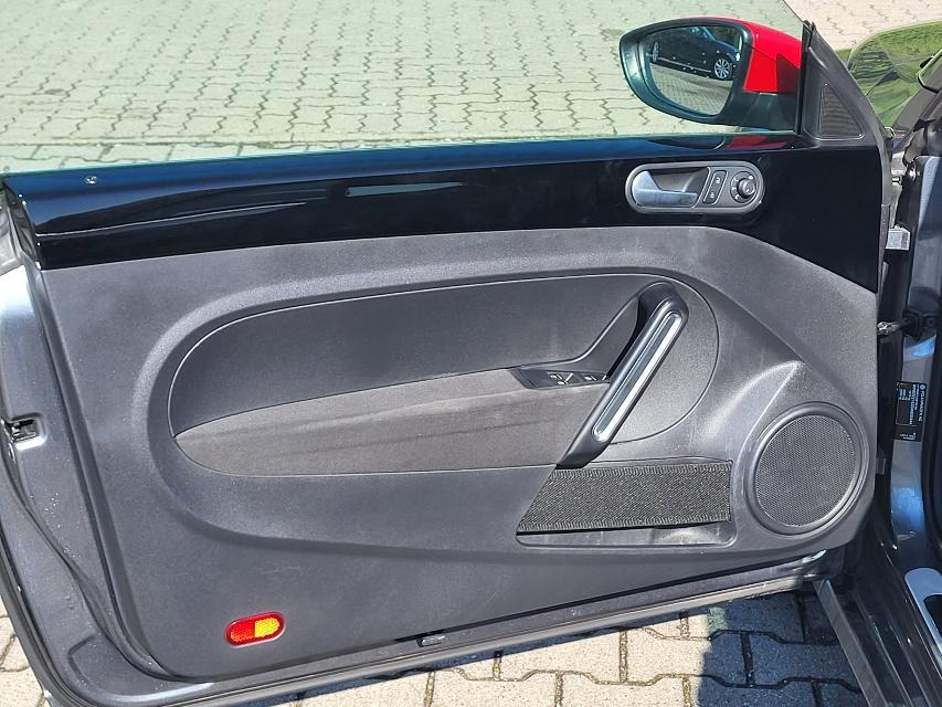 VW Beetle Cabrio 1.4 TSI CLUB+KAMERA+CLIMATRONIC+-3