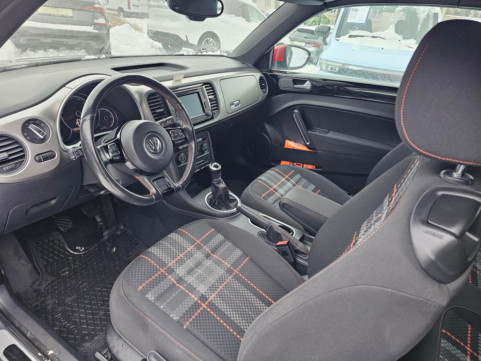 VW Beetle Cabrio 1.4 TSI CLUB+KAMERA+CLIMATRONIC+-18