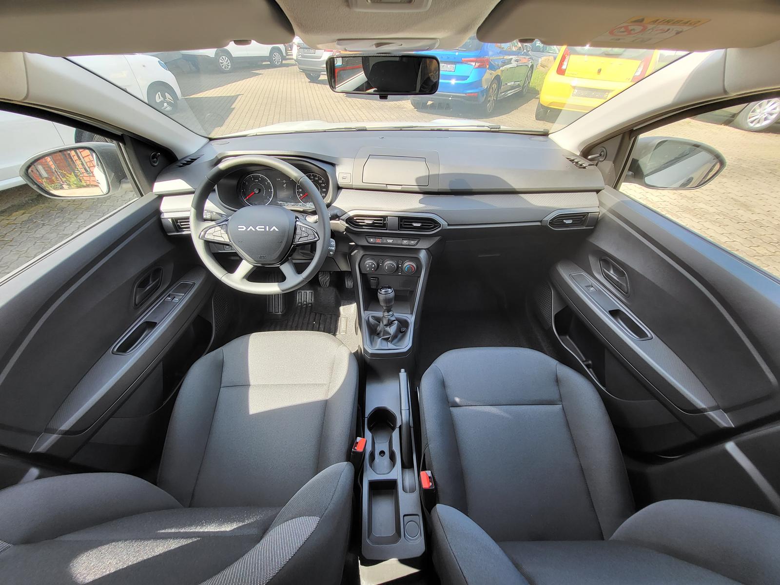 Dacia Jogger Essential TCe 100+7SITZER+AC+PDC+TEMPOMAT-4
