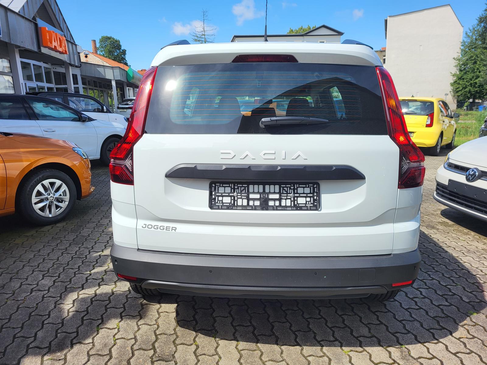 Dacia Jogger Essential TCe 100+7SITZER+AC+PDC+TEMPOMAT-24
