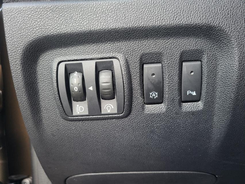 Renault Captur ENERGY TCe 120 EDC Intens+DACHKONTRAST+-19