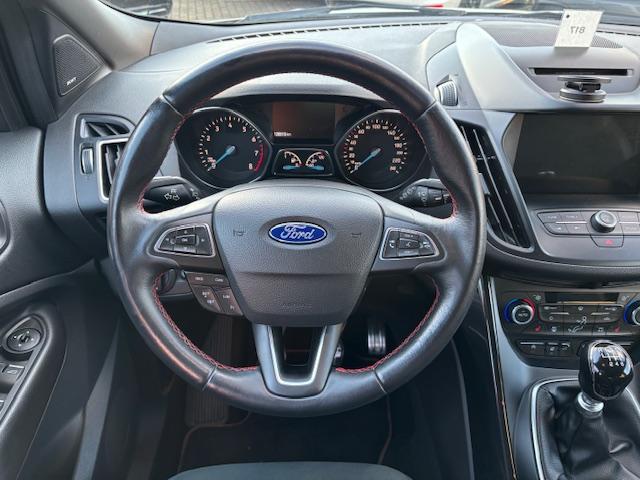 Ford Kuga 1.5 EB ST-LINE+NAVI+KAMERA+XENON+B.SCHEIBE+-7