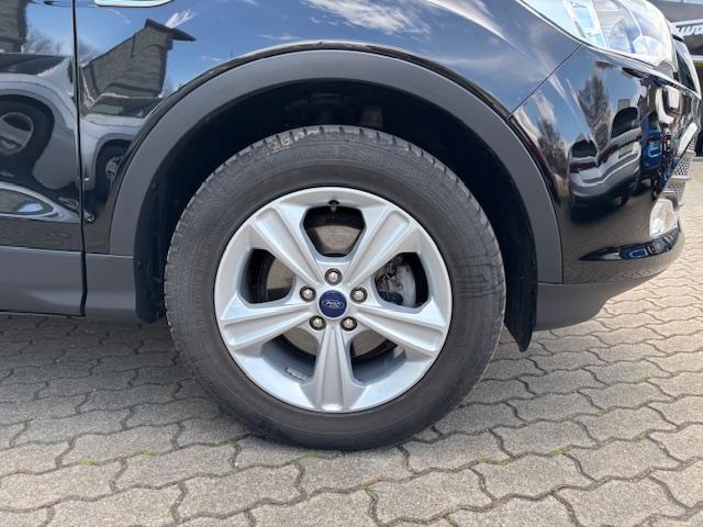 Ford Kuga 1.5 EcoBoost 2x4 SYNC+TEMPOMAT+SITZHEIZUNG+-24