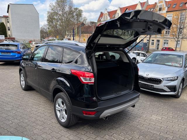 Ford Kuga 1.5 EcoBoost 2x4 SYNC+TEMPOMAT+SITZHEIZUNG+-27